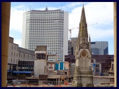 Chamberlain Square 06 - Alpha Tower, Chamberlain Monument